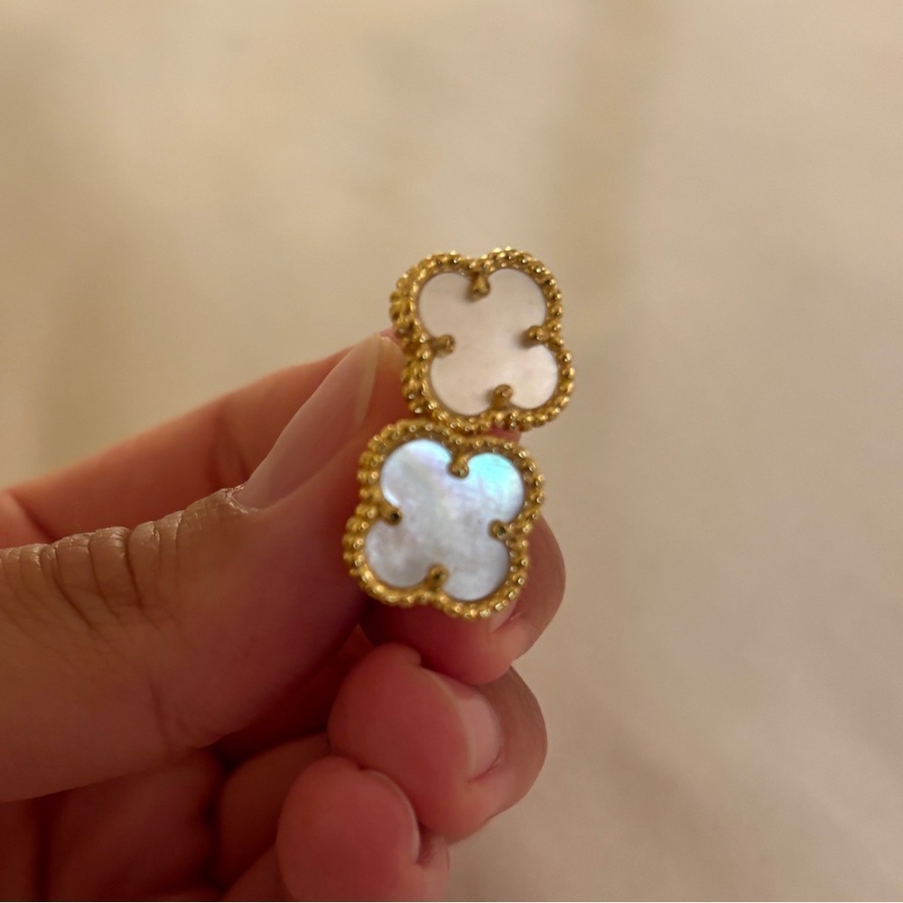 Pearl clover gold trim earrings studs flower Elegant Gold and White Floral - Picture 2 of 6